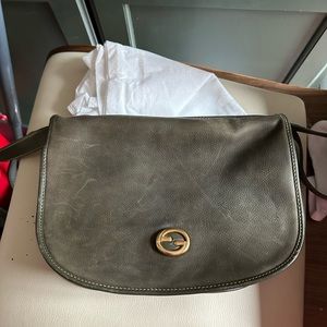 Vintage Gucci crossbody